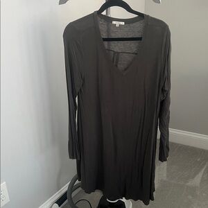 Supply V-Neck Long Sleeve Dress